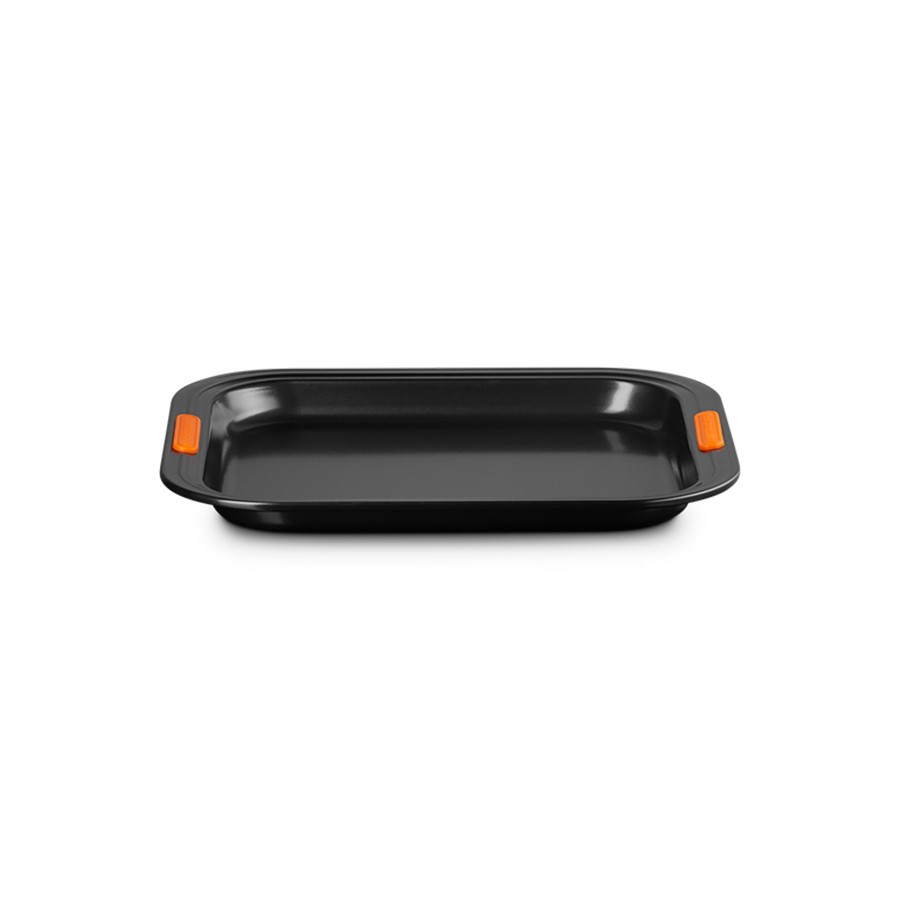 additioanl image for  Le Creuset Rect Oven Tray Black 31x28 cm 