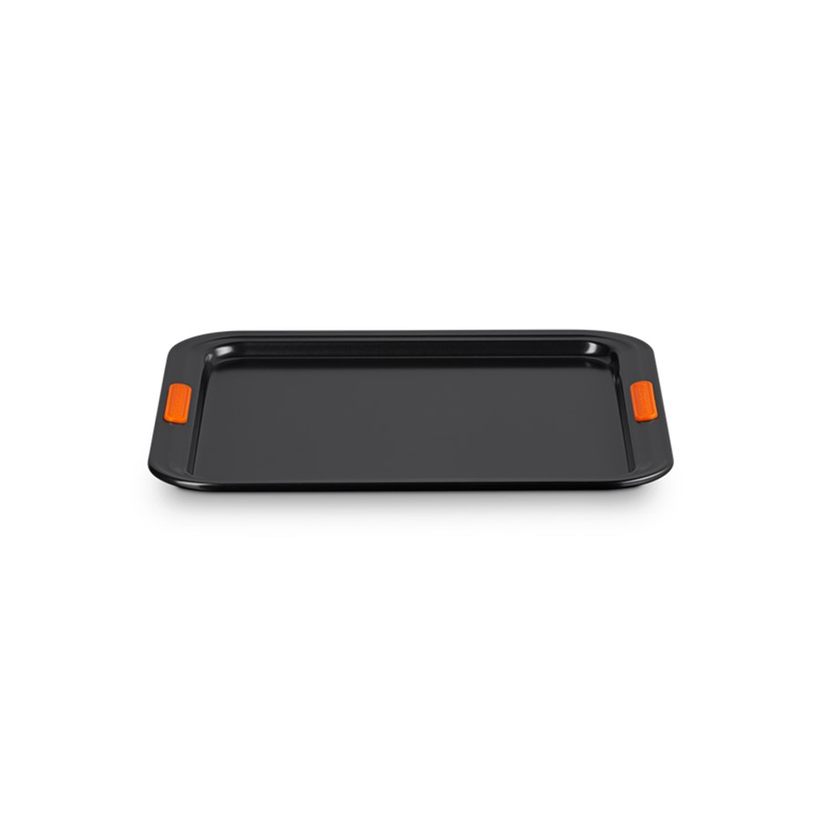 additioanl image for  Le Creuset Rect Baking Sheet Black 31 cm 