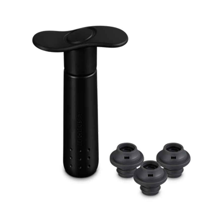 additioanl image for  Le Creuset Wine Pump + 3 Stoppers Black 