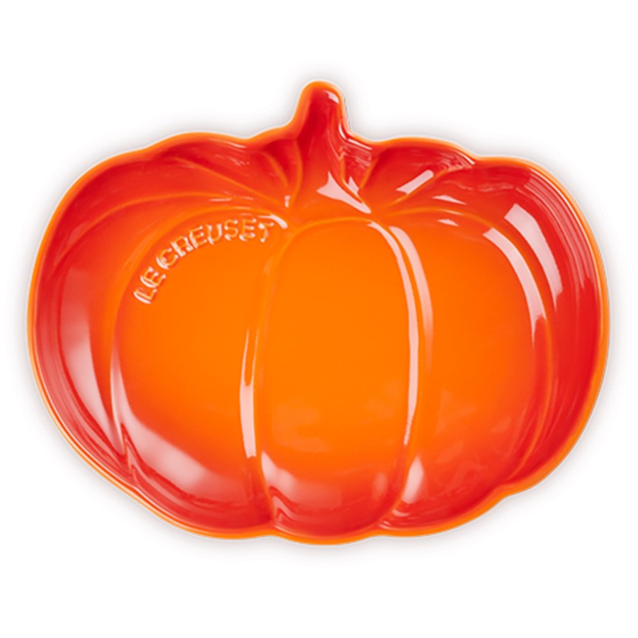 additioanl image for  Le Creuset Pumpkin Dish Flame 23 cm 