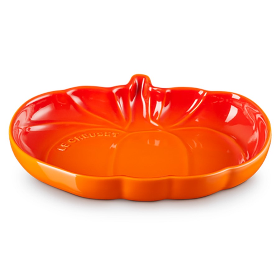 additioanl image for  Le Creuset Pumpkin Dish Flame 23 cm 