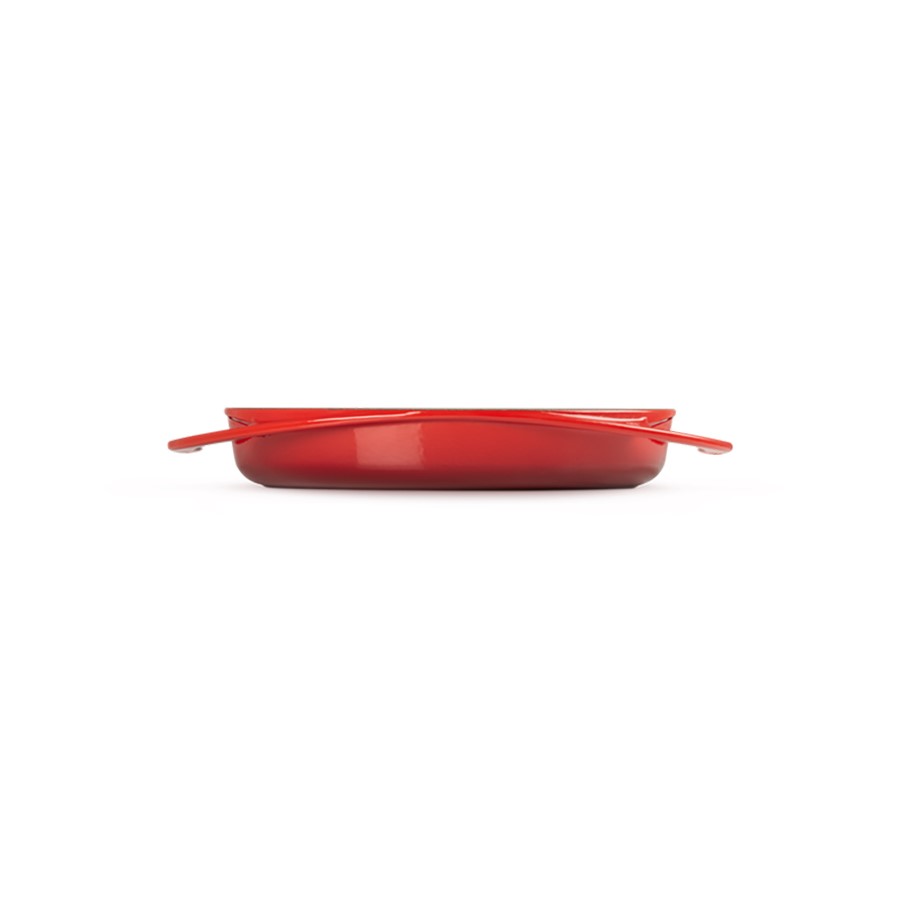 additioanl image for  Le Creuset Tarte Tatin Cerise 28 cm 