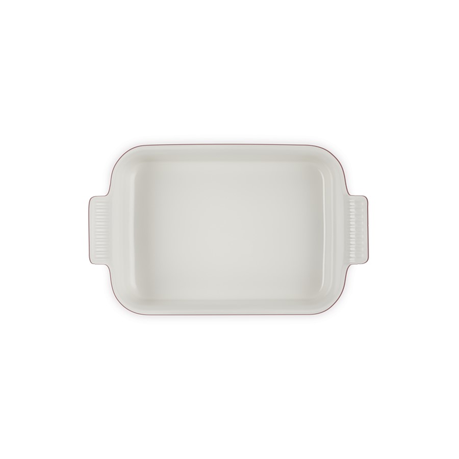 additioanl image for  Le Creuset Gratin Dish Garnet 26 cm 