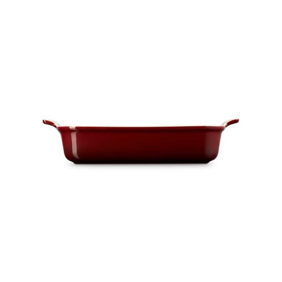 additioanl image for  Le Creuset Gratin Dish Garnet 32 cm 