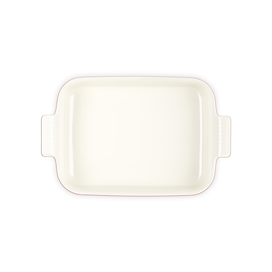 additioanl image for  Le Creuset Gratin Dish Garnet 32 cm 