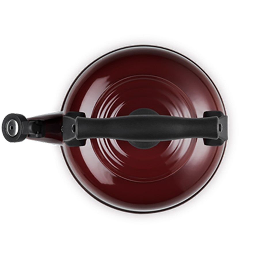 additioanl image for  Le Creuset Traditional Kettle Garnet2.1L 