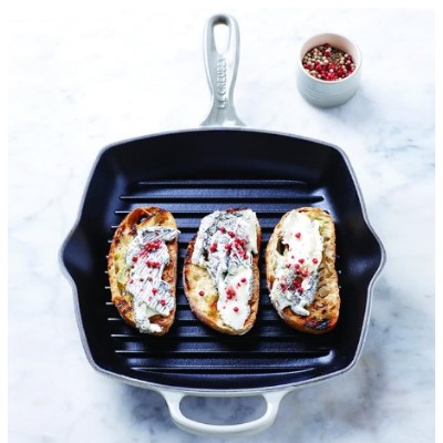 additioanl image for  Le Creuset Sq. Skillet Grill M/Grey 26cm 