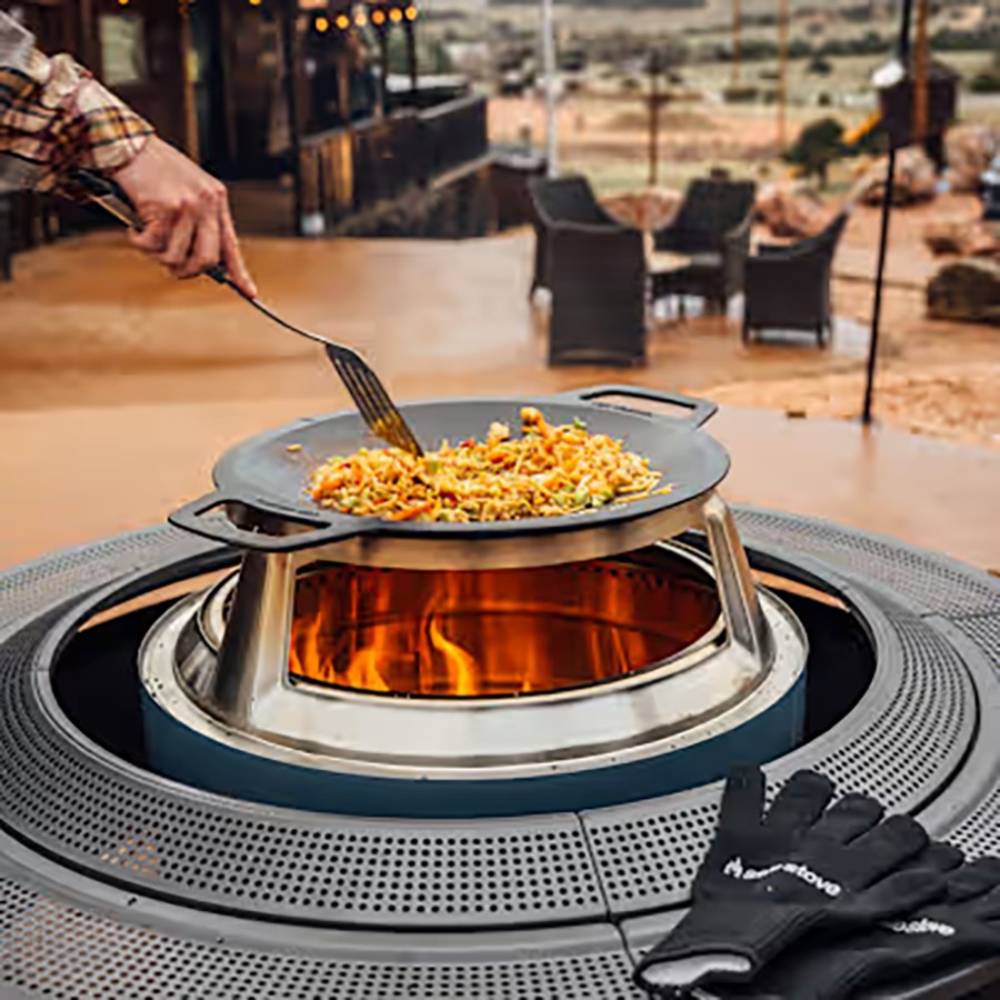 additioanl image for  Solostove Bonfire/Yukon Cast(I) Wok Top 