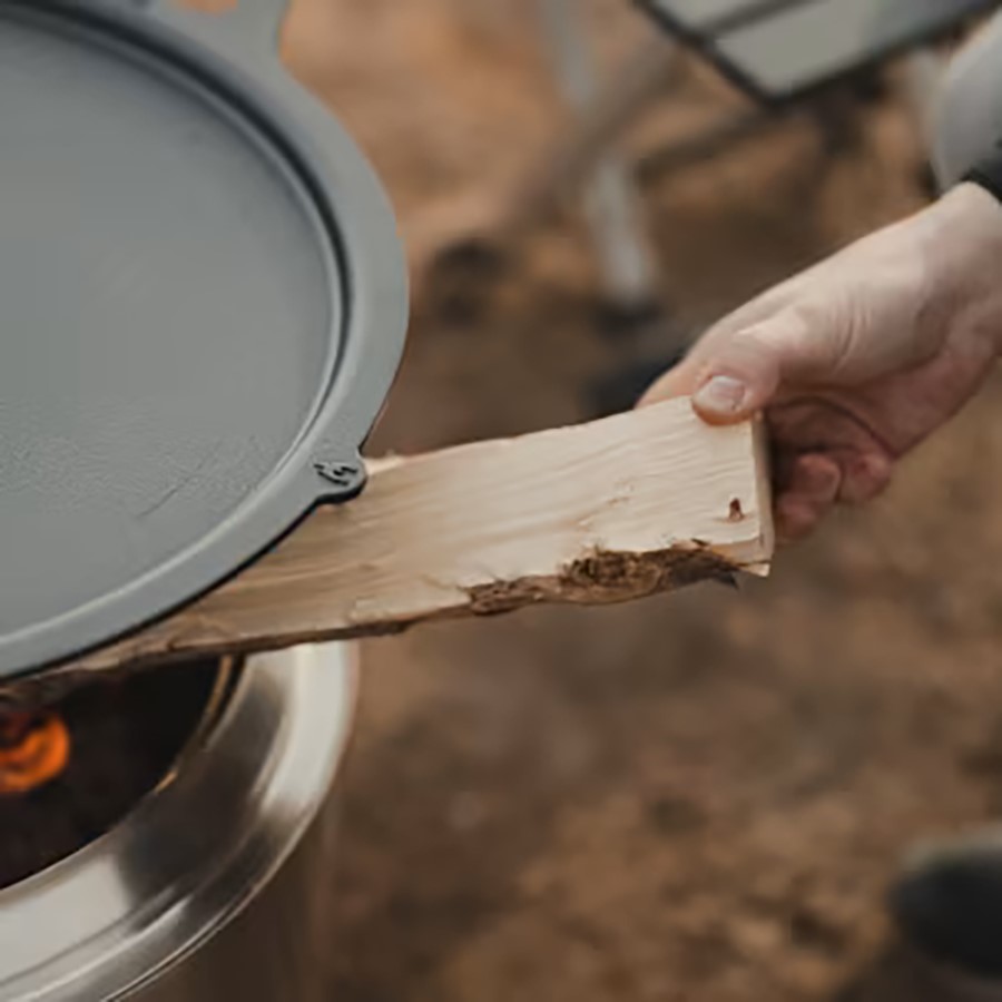 additioanl image for  Solostove Bonfire Cast(I)Griddle Top+Hub 
