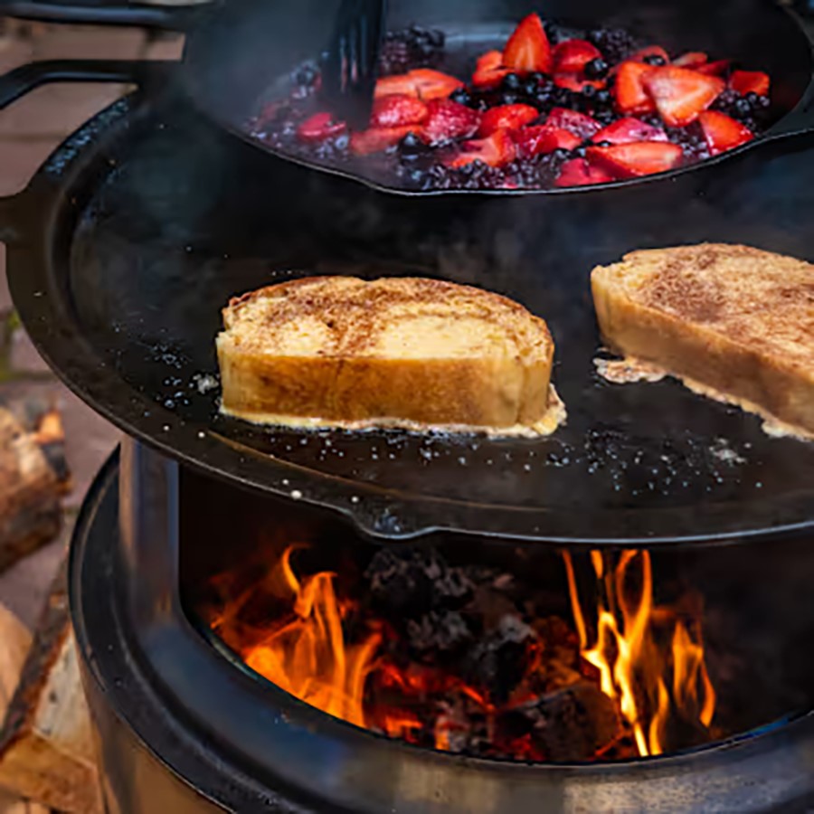 additioanl image for  Solostove Bonfire Cast(I)Griddle Top+Hub 