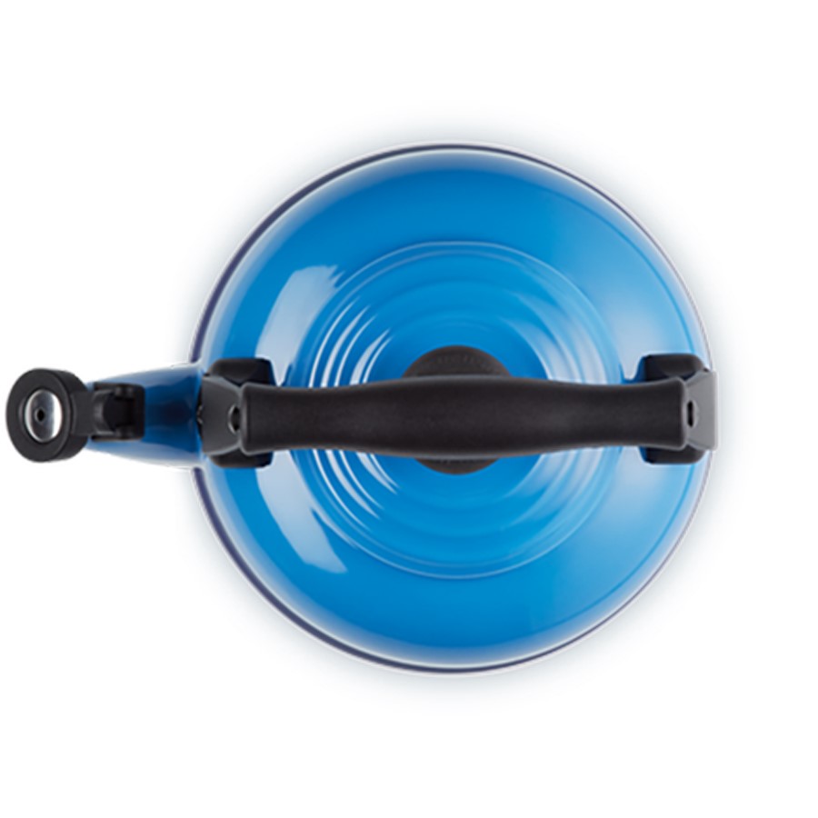 additioanl image for  Le Creuset Trad. Kettle Azure Blue 2.1 L 
