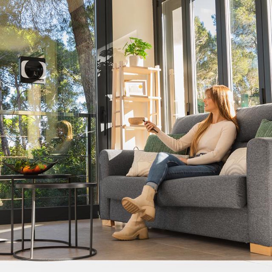 additioanl image for  Cecotec Conga Window Cleaning Robot 