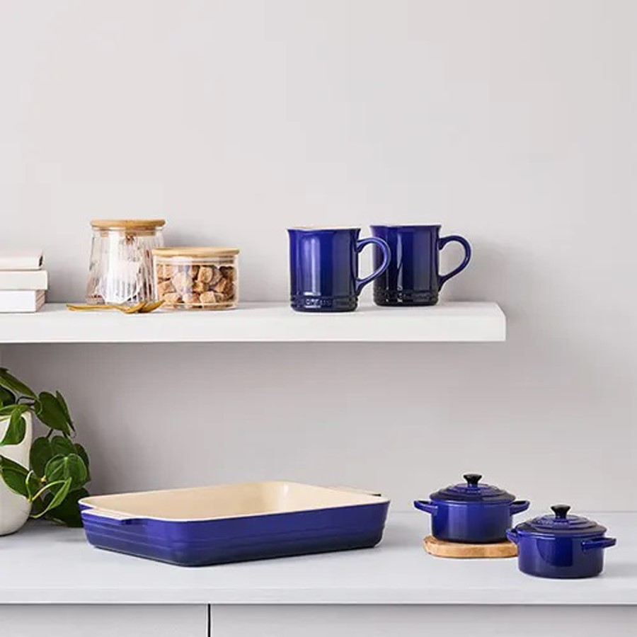 additioanl image for  Le Creuset Rect Baking Dish Indigo 32 cm 