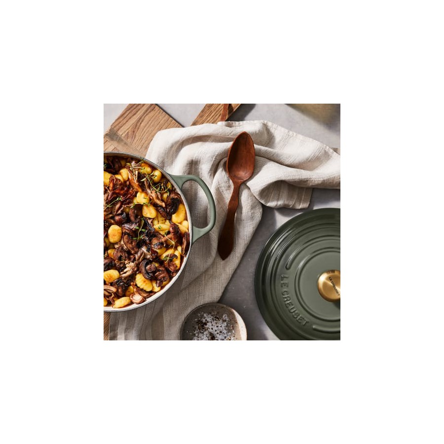 additioanl image for  Le Creuset Round Casserole Thyme 28 cm 