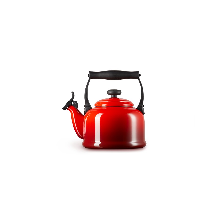 Le Creuset Traditional Kettle Cerise2.1L Image
