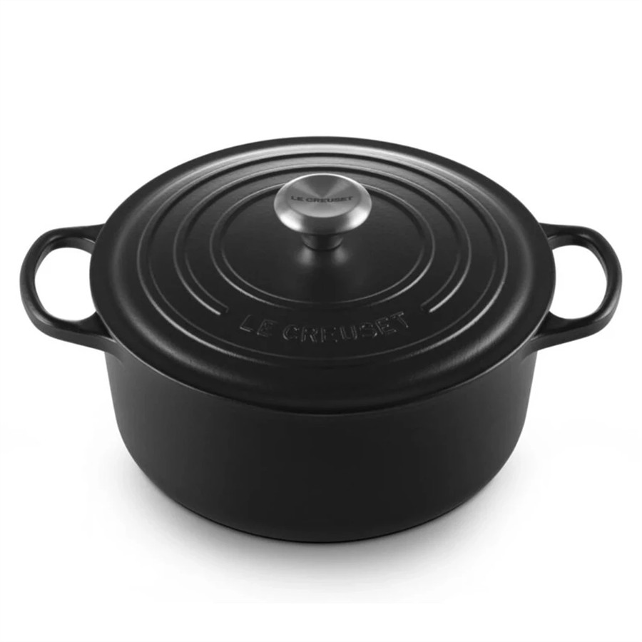product Le Creuset Classic Oval Cass Mt Blk 33cm