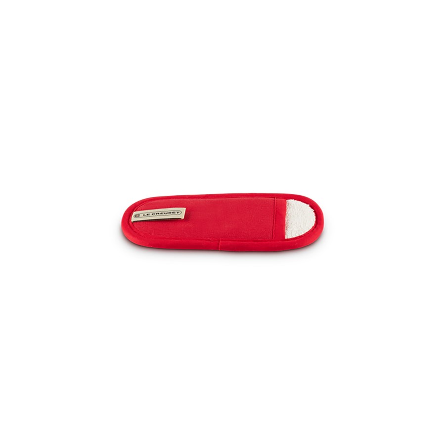 Le Creuset Iron Handle Glove Cerise 18cm Image