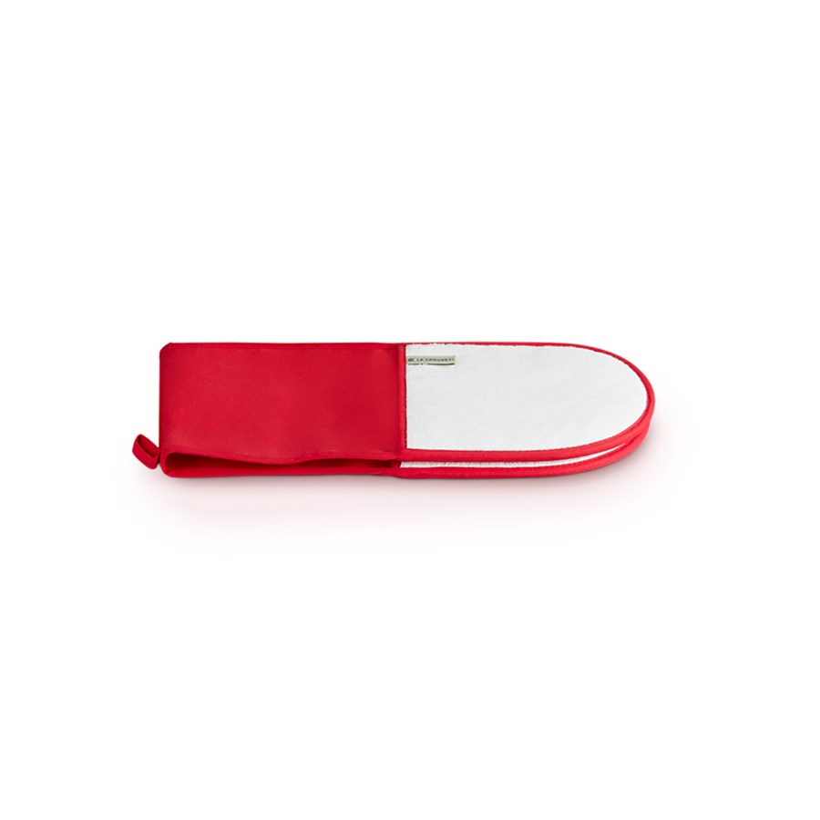 Le Creuset Double Oven Glove Cerise 88cm Image